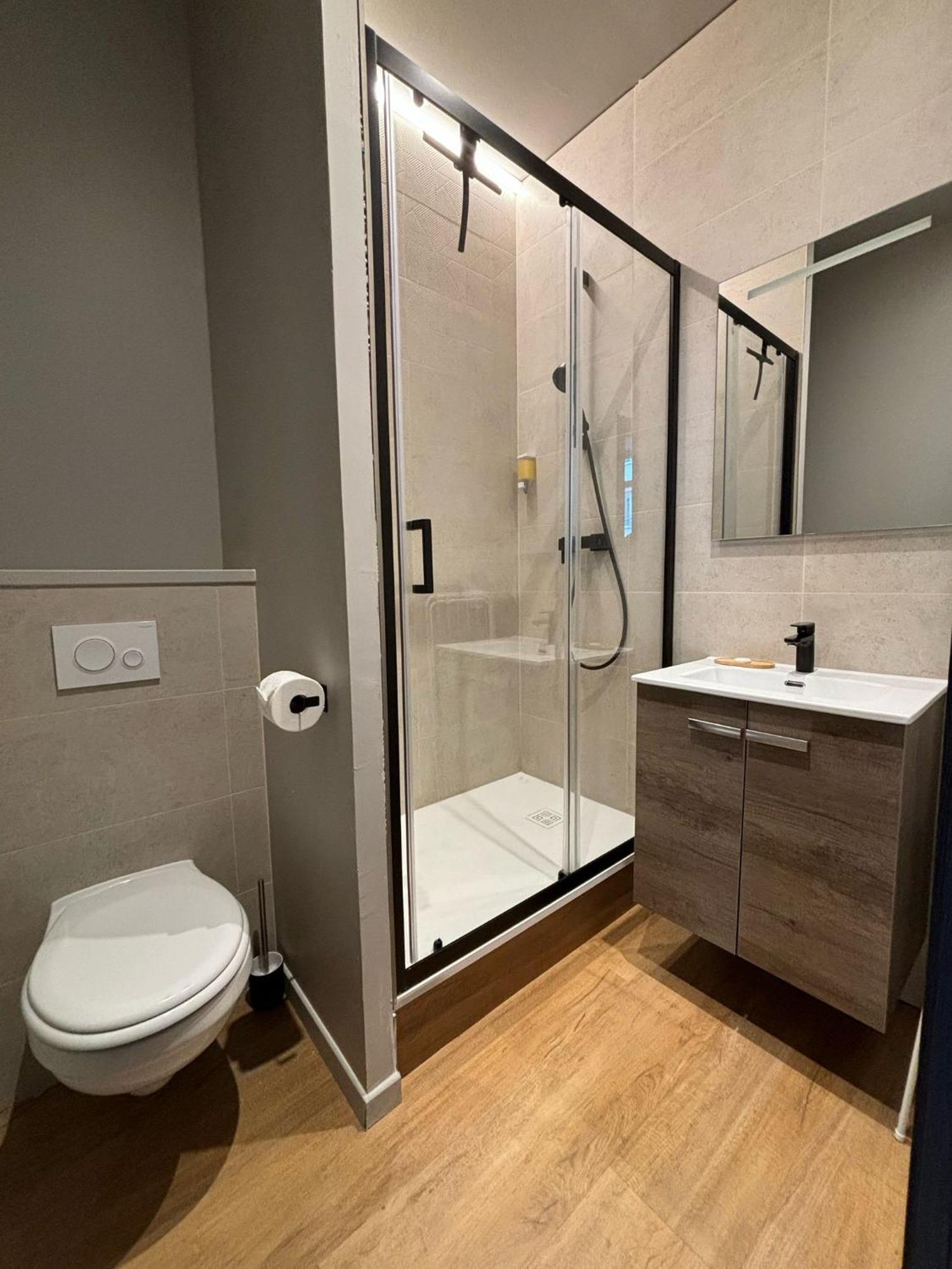 Apartamento Le 12 Wifi Cosy Parking Gratuit Saint-Etienne  Exterior foto